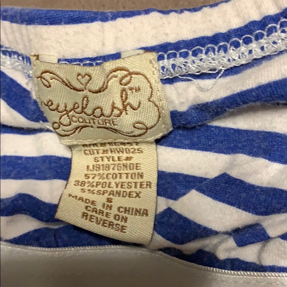 Top - Picture 2 of 3